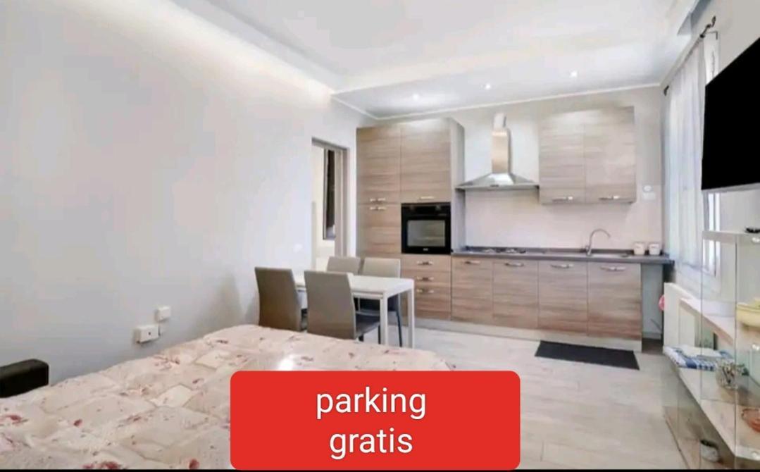 Casa Sanremo Tiziano Parking Gratis Spiaggia 15 Minuti A Piedi Eksteriør billede